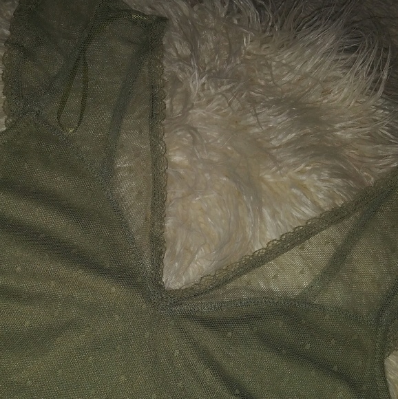 Blouse - Picture 2 of 6